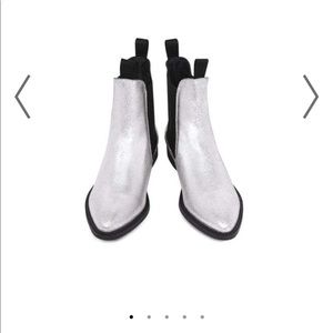 New Miista Booties in metallic leather. size 37